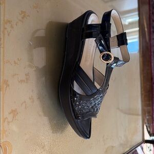 Black Women's T-Strap Open Toe Platforms